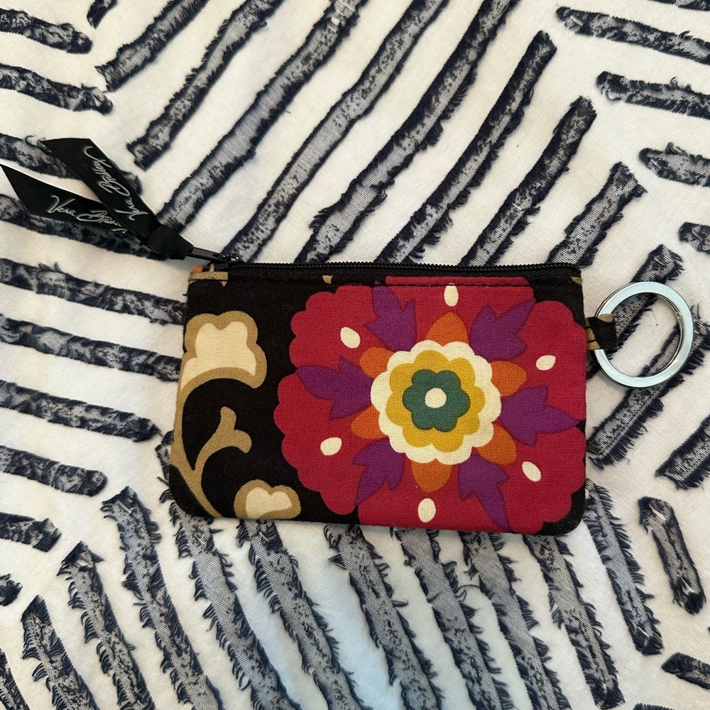 NWOT Vera Bradley *RETIRED PATTERN* Suzani Wallet